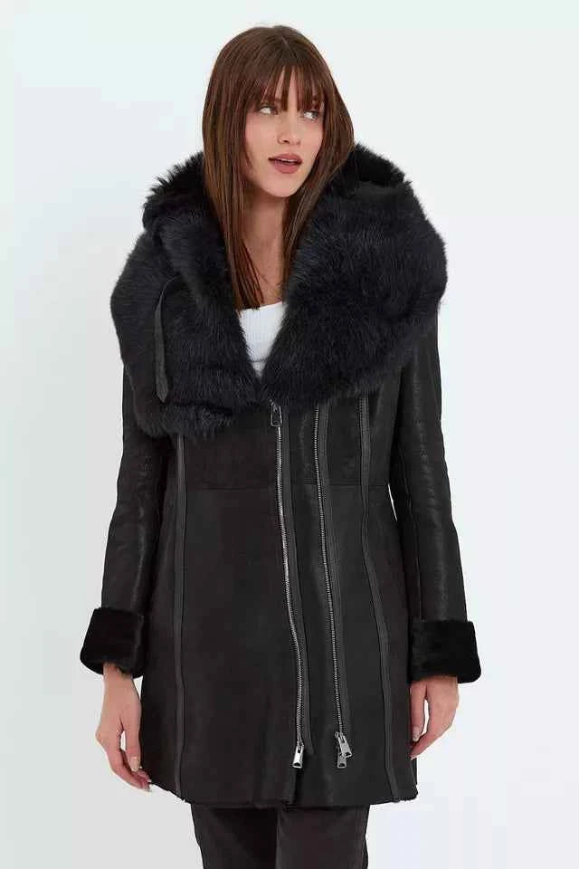 Arctic Noir – Women’s Black Shearling Coat with Toscana Fur Hood