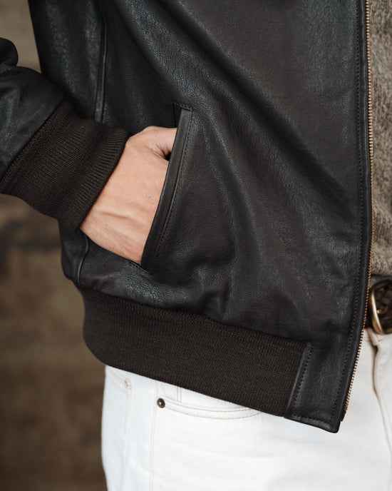 The Beaumont – Luxequir Signature Bomber in Deep Earth Leather