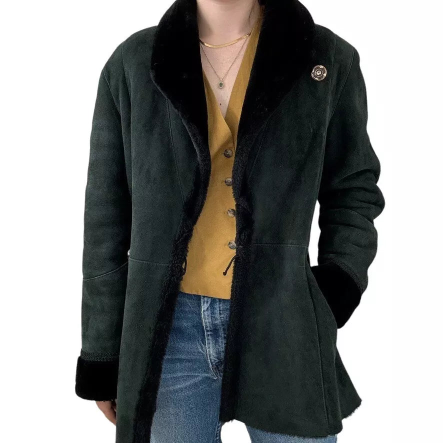 Luxequir-Collection Women's Black Shear ling Leather Winter Jacket Luxequir Vogue