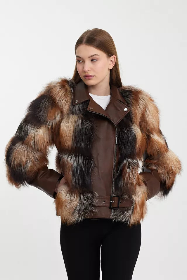 Nordic Luxe – Women's Genuine Lambskin Leather Jacket with Finland Fox Fur Trim Luxequir Vogue